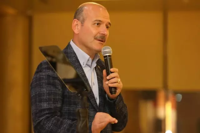 Kendilerine Truva Atları Bulmuşlar