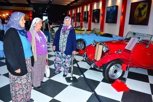 Hayatlarında İlk Kez Sinemaya Gittiler Hayatlarında İlk Kez Sinemaya Gittiler