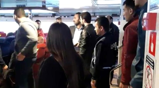 İzmir'de, Baltayla Vapura Binen Saldırgan Panik Yarattı: İstanbul'a Gideceksiniz
