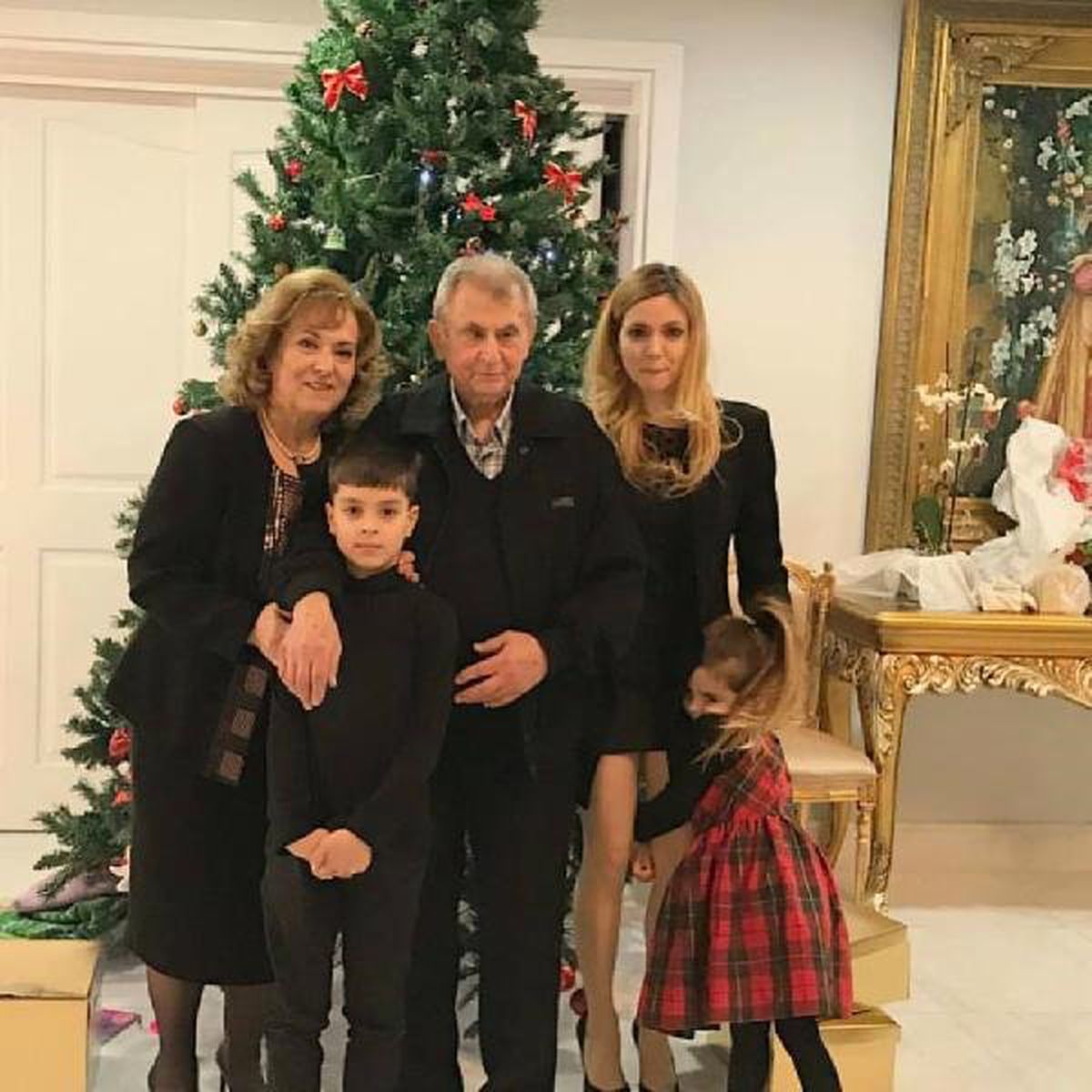 KKTC'nin Eski Başbakanı İrsen Küçük Hayatını Kaybetti