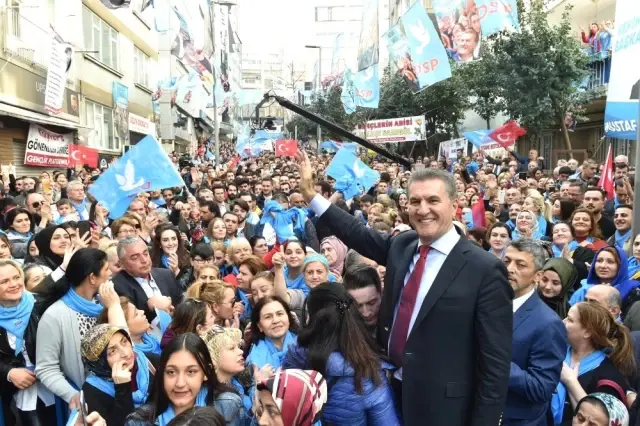 Mustafa Sarıgül'den Eğitim Müjdesi Mustafa Sarıgül'den Eğitim Müjdesi