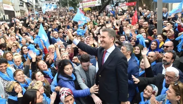 Mustafa Sarıgül'den Eğitim Müjdesi Mustafa Sarıgül'den Eğitim Müjdesi