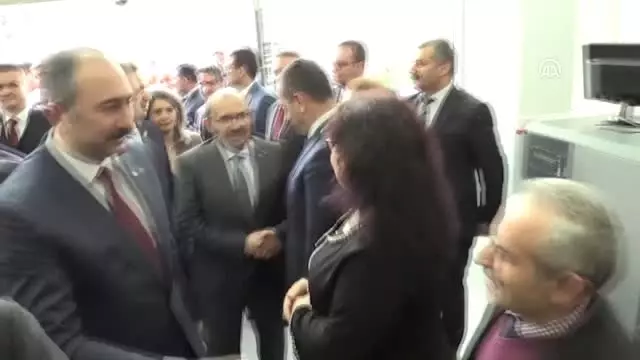 Adalet Bakanı Gül, Trabzon Adliyesini Ziyaret Etti (2) Adalet Bakanı Gül, Trabzon Adliyesini Ziyaret Etti (2)
