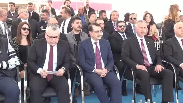 Bakan Dönmez: '2019'u da Rekorlar Yılı Olarak Geçireceğiz' Bakan Dönmez: '2019'u da Rekorlar Yılı Olarak Geçireceğiz'