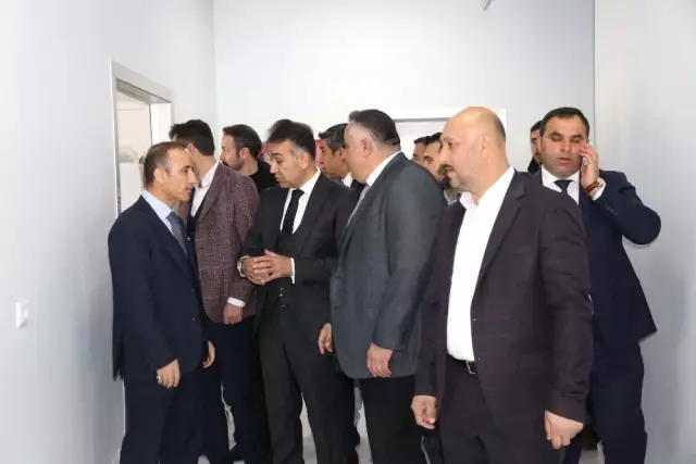 Bitlis'te 'Sağlık Evi ve İstasyonu' Açıldı Bitlis'te 'Sağlık Evi ve İstasyonu' Açıldı