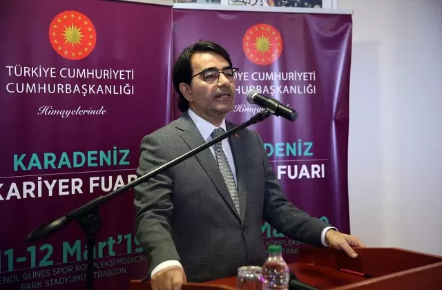 Karadeniz Kariyer Fuarı' Başladı Karadeniz Kariyer Fuarı' Başladı