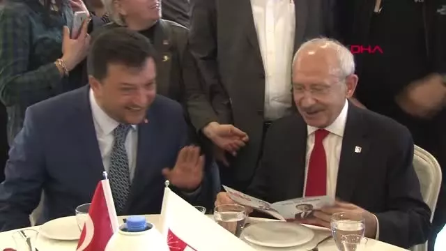 Kılıçdaroğlu Gaziosmanpaşa'da Stk Üyeleriyle Biraraya Geldi