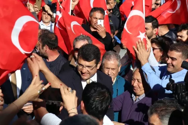 Mehmet Tosun Sevgisi Seliyle Karşılandı Mehmet Tosun Sevgisi Seliyle Karşılandı