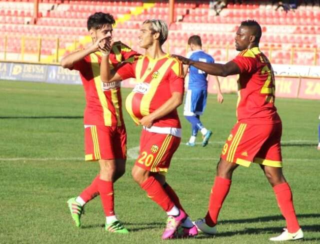 Yeni Malatyaspor, Murat Akça ve Ertaç Özbir'i Kadro Dışı Bıraktı