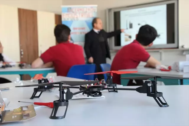 Çerkezköy'de Bir Liseye Drone Atölyesi Kuruldu
