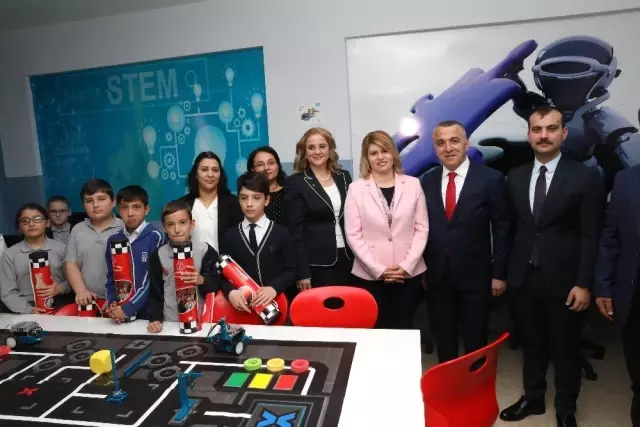 Eğitim Şehitlerinin İsimleri Sınıflara Verildi