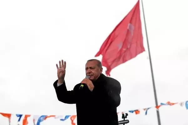 Erdoğan: Atatürk Mezardan Kalksa İlk Önce İpini Çeker