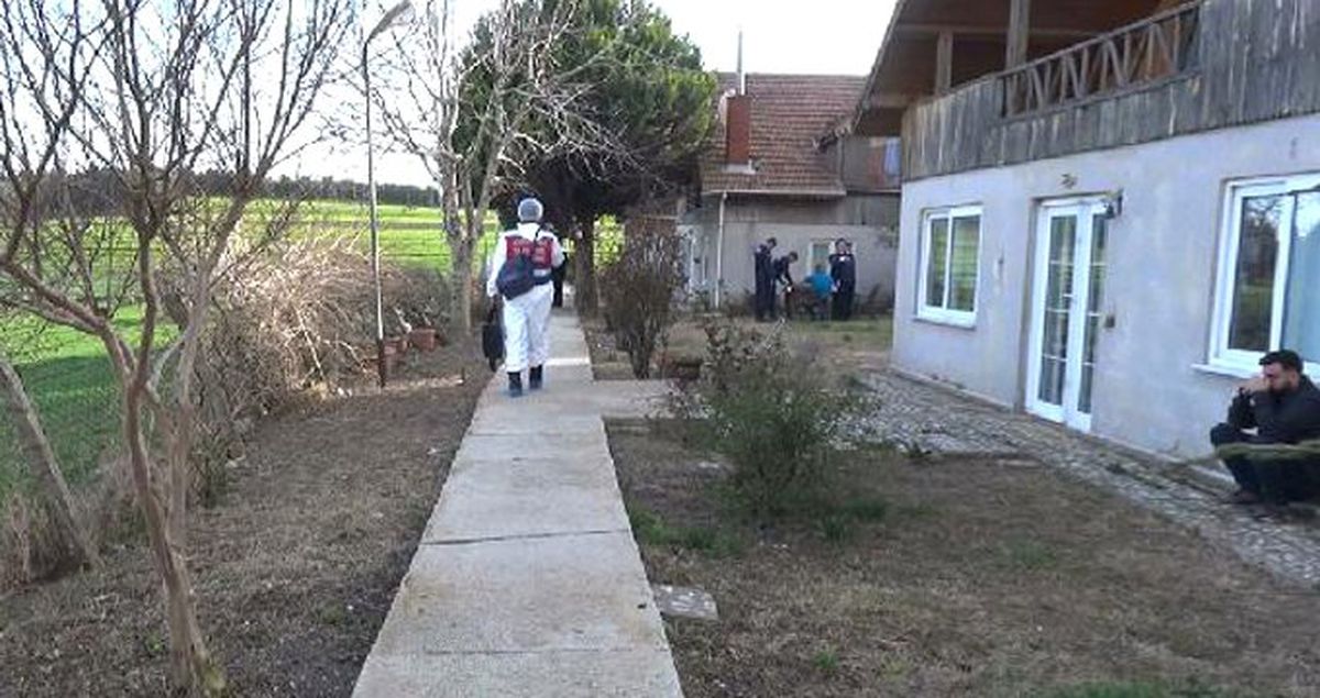 Fabrika Sahibi İş Adamı, Çiftlikte Kafasında Koli Bandı Sarılı Halde Ölü Bulundu