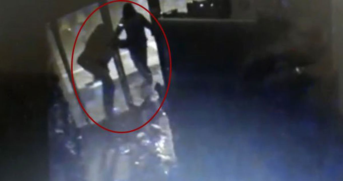 Kapısını Kırdılar, 27 Saniyede 4 Bin TL Çaldılar