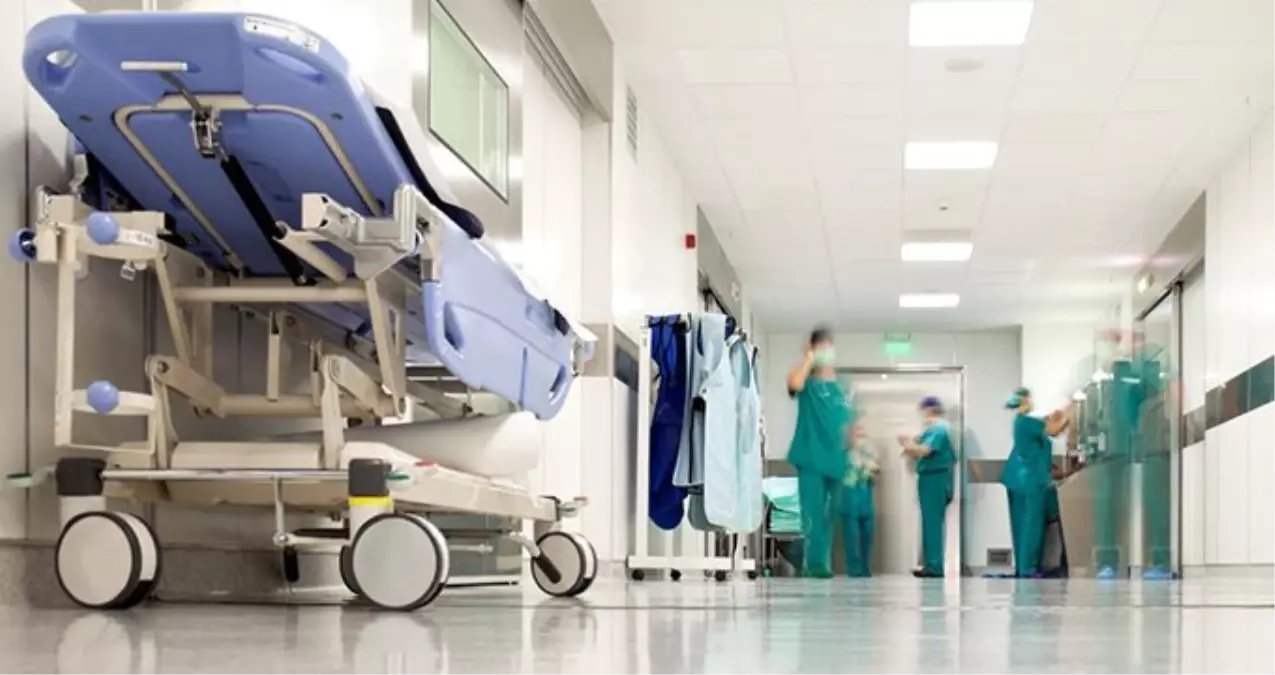 Karın Ağrısıyla Gittiği Hastanede Hamile Olduğu Ortaya Çıktı