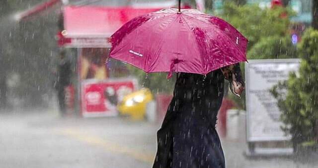 Meteoroloji Uyardı! İstanbul'a Öğle Saatlerinden İtibaren Kuvvetli Yağış Geliyor