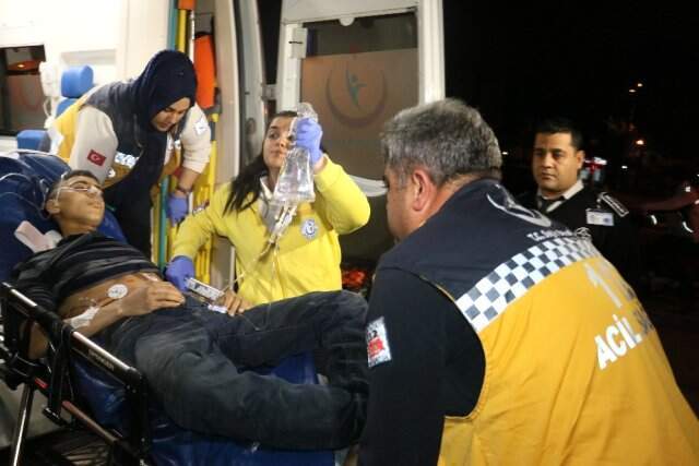 Odasına Giren Yengesi, 17 Yaşındaki Genci Fenalaşmış Halde Buldu