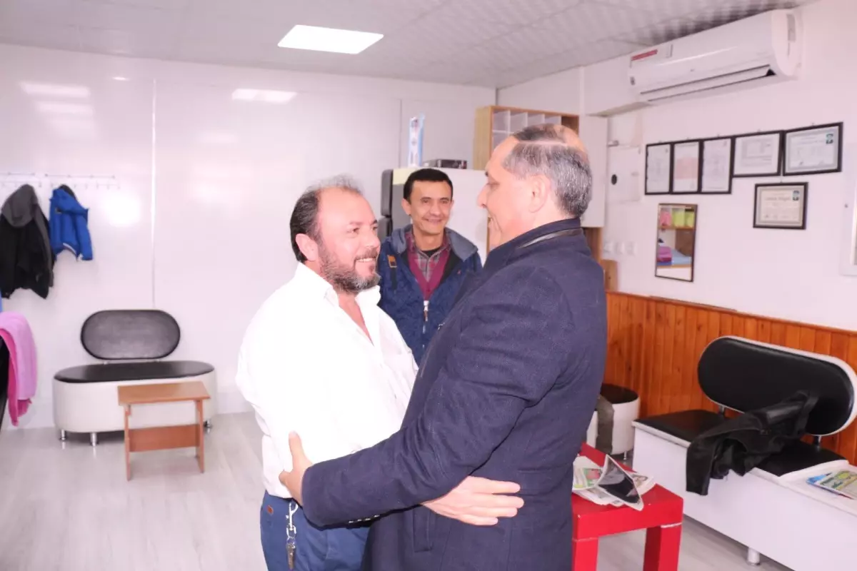 Aralıksız 5 Saat Yürüyerek Rekor Kırdı