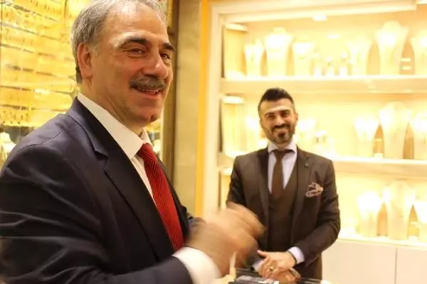 Btp İstanbul Başkan Adayı Kotil: Kitap Kart ile Kitap Okumayan Gencimiz Kalmayacak Btp İstanbul Başkan Adayı Kotil: Kitap Kart ile Kitap Okumayan Gencimiz Kalmayacak