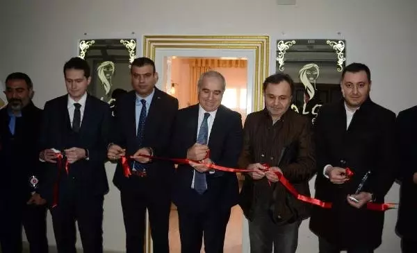 Cezaevinde Açılan Kuaföre 'Salon Kader' Adı Verildi