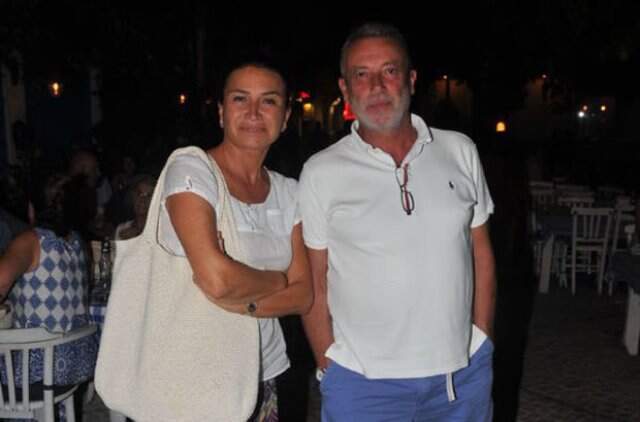 Demet Akbağ'ın Eşi Trafik Kazasında Öldü Hayatını Kaybetti