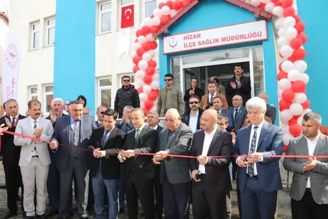 Hizan'da 'Sağlık Evi ve İstasyonu'nun Açılışı Yapıldı Hizan'da 'Sağlık Evi ve İstasyonu'nun Açılışı Yapıldı
