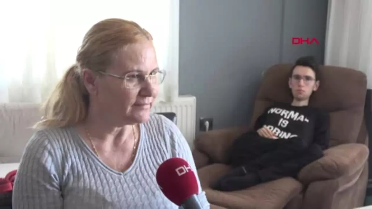 İzmir Dmd Hastası Hasan Evde Fizik Tedavi İstiyor Haber