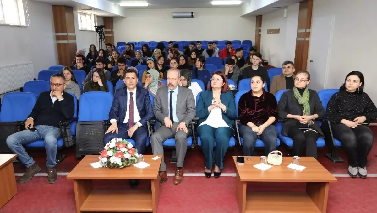 Kayü'de 'Bir Bakışta Kayseri Sanayisi' Konulu Konferans Düzenlendi