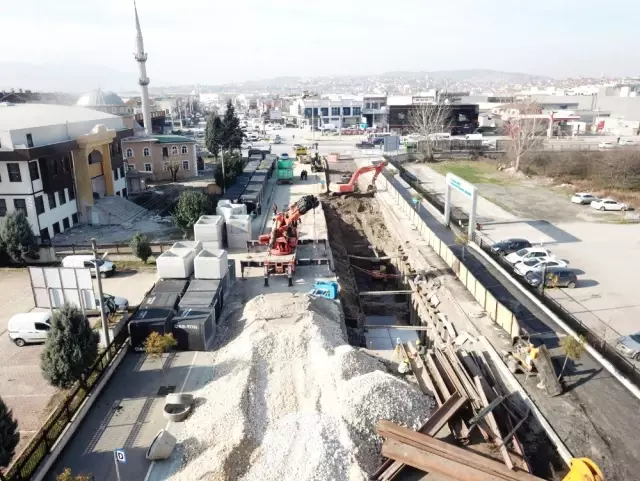 Sakarya'da İçmesuyu Hatlarının Uzunluğu 6 Bin 921 Kilometreye Ulaştı