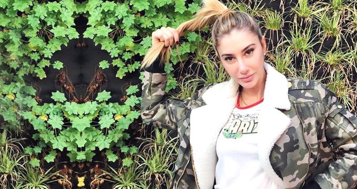 Şeyma Subaşı, Suyun İçinde Bikinili Poz Paylaşıp Acun'a Nispet Yaptı