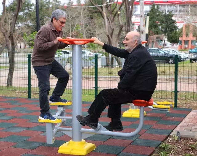 Antalya Aktif Yaşlı Merkezi Hizmete Girdi Antalya Aktif Yaşlı Merkezi Hizmete Girdi