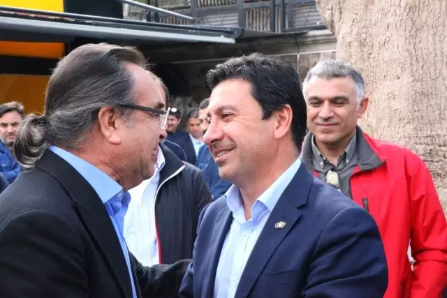 Aras: 'Bodrum'un Anayasasını Hazırlıyoruz' Aras: 'Bodrum'un Anayasasını Hazırlıyoruz'