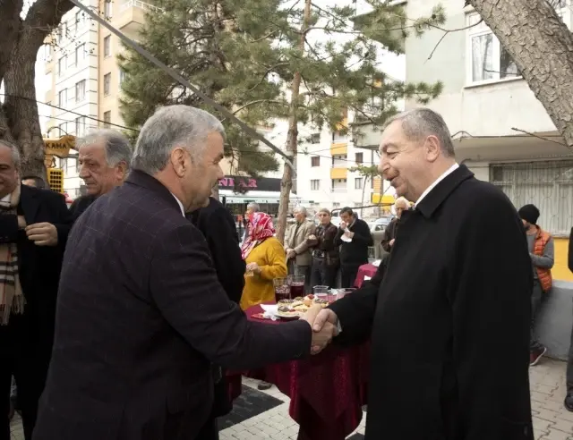 Başkan Çelik, Şehrin Farklı Bölgelerindeki Mini Terminalleri Tanıttı
