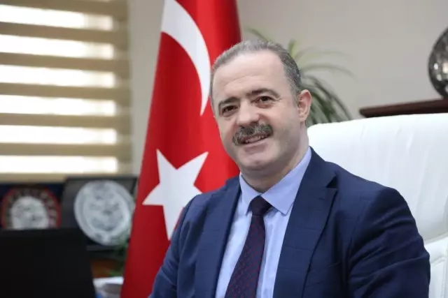Başkan Özgökçe'den '14 Mart Tıp Bayramı' Mesajı Başkan Özgökçe'den '14 Mart Tıp Bayramı' Mesajı