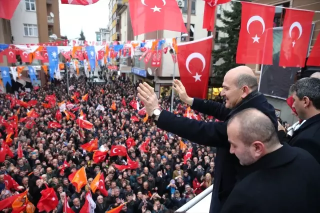 Bu Ülkenin Geleceğini Kimlere Teslim Etmek İstediğini Söylerim' Bu Ülkenin Geleceğini Kimlere Teslim Etmek İstediğini Söylerim'