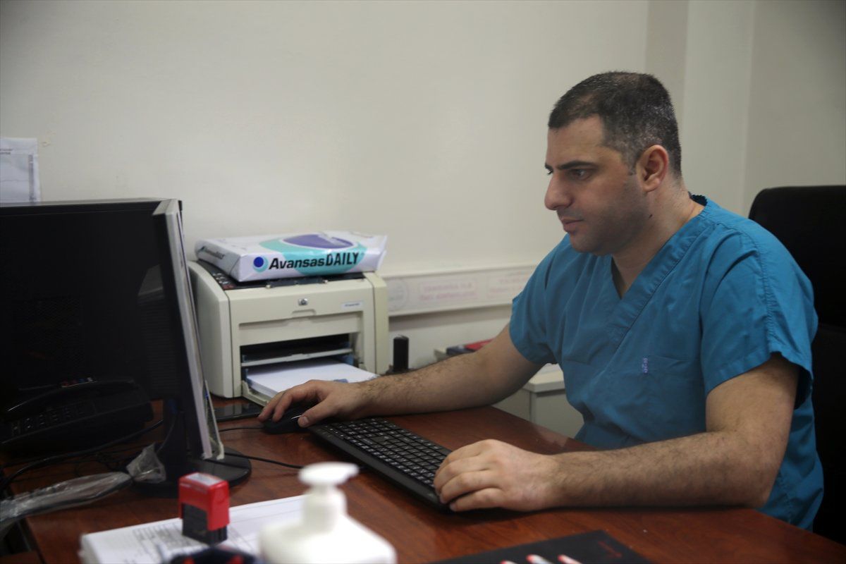 Filistinli Doktor Diyarbakır'da Şifa Dağıtıyor