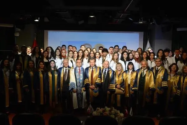 Haliç Üniversitesinde Tıp Bayramı Kutlandı
