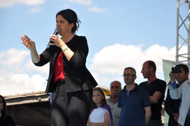 HDP'den Demirtaş Açıklaması: Cezaevinde Olmasaydı Cumhurbaşkanı Olacaktı