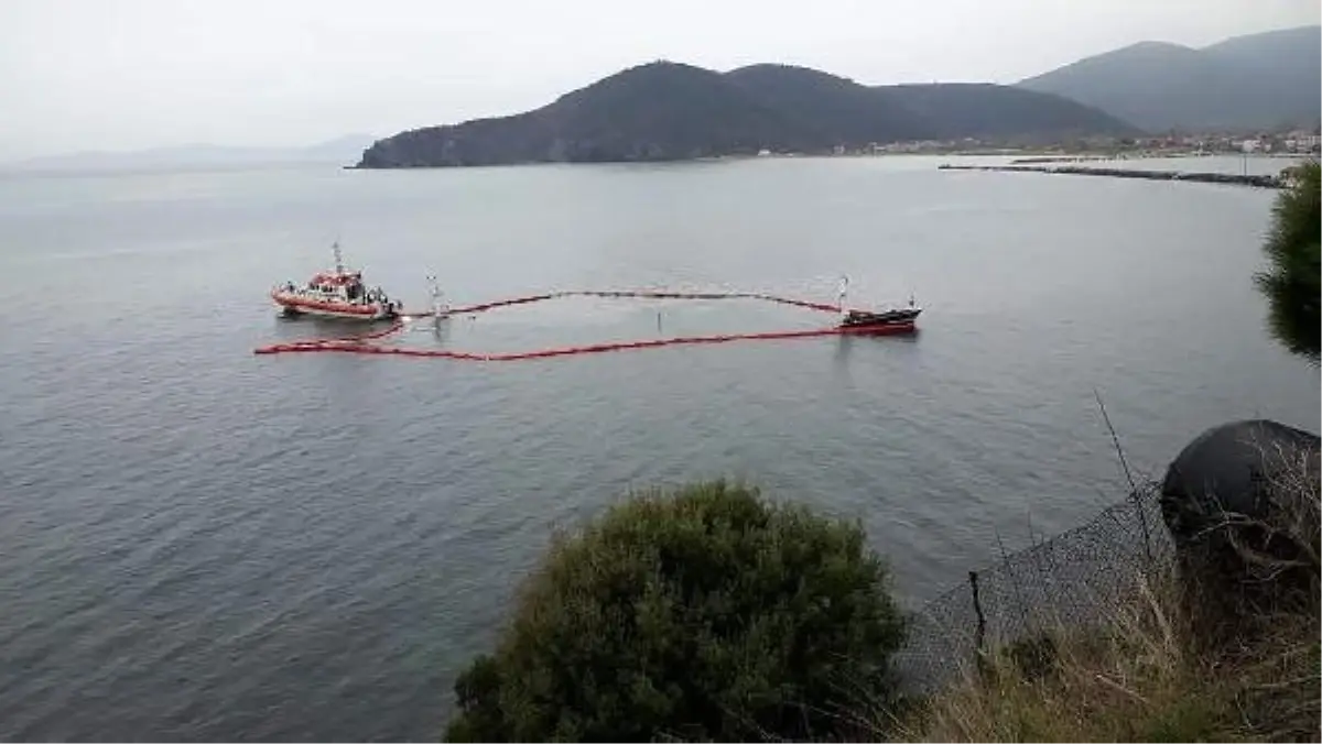 Marmara Adası'nda Karaya Oturan Yük Gemisi, Tamamen Battı