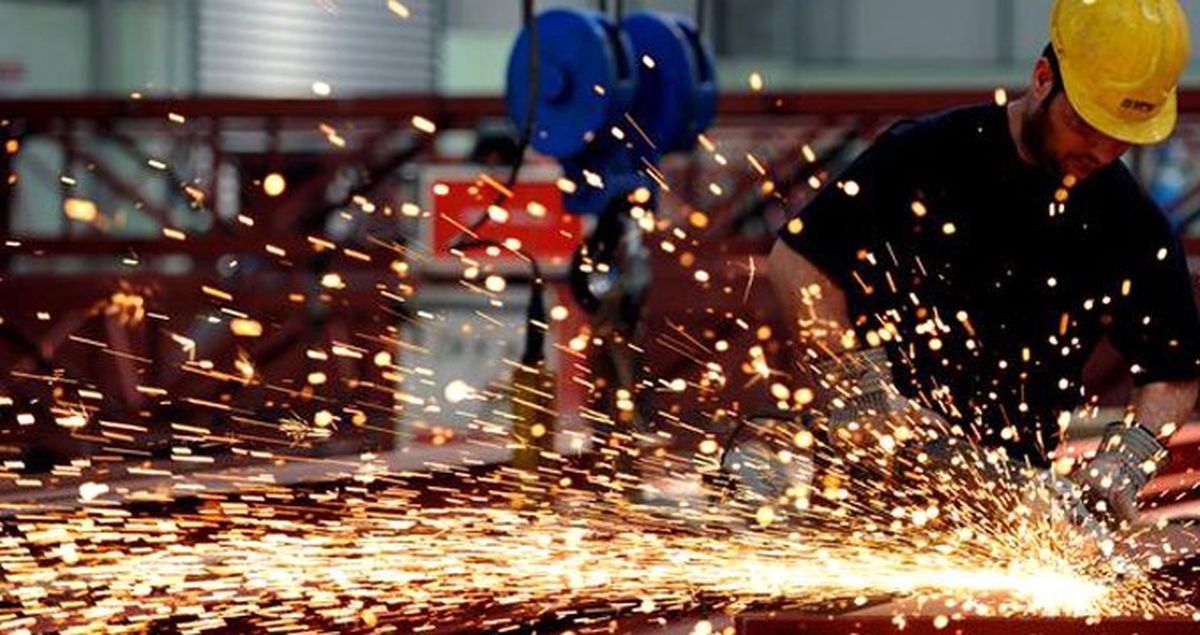 Sanayi Üretimi Yıllık Bazda Azaldı
