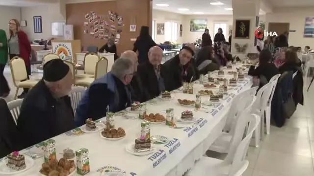 Tıp Bayramı ve Yaşlılar Haftası'nı Buluşturan Program