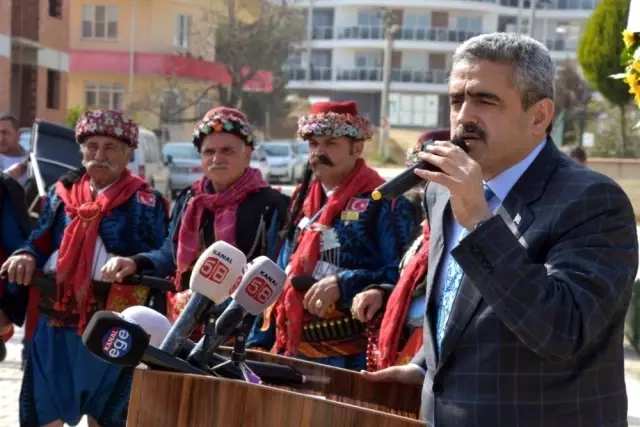 15 Temmuz Şehitleri Nazilli'de de Ölümsüzleştirildi 15 Temmuz Şehitleri Nazilli'de de Ölümsüzleştirildi