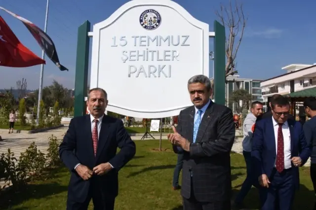 15 Temmuz Şehitleri Nazilli'de de Ölümsüzleştirildi 15 Temmuz Şehitleri Nazilli'de de Ölümsüzleştirildi