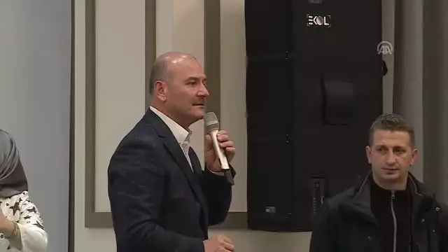 Bakan Soylu: 'Kandil Listeyi Yapmıs¸, Hdp Kuryesine Vermis¸ ve CHP'ye Göndermiştir' Bakan Soylu: 'Kandil Listeyi Yapmıs¸, Hdp Kuryesine Vermis¸ ve CHP'ye Göndermiştir'