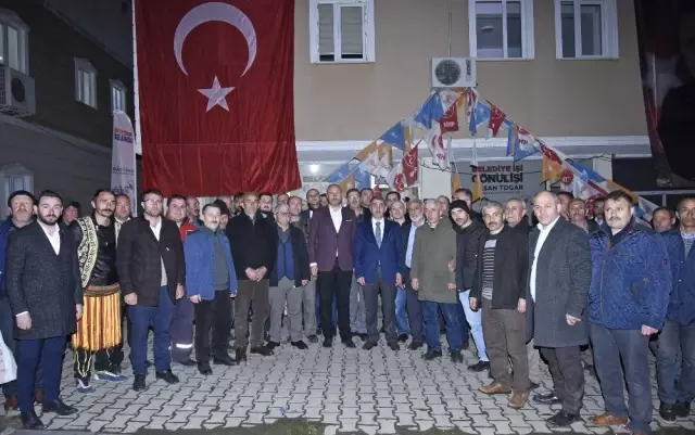 Başkan Togar ve Milletvekili Köktaş Mahalleli ile Buluştu Başkan Togar ve Milletvekili Köktaş Mahalleli ile Buluştu