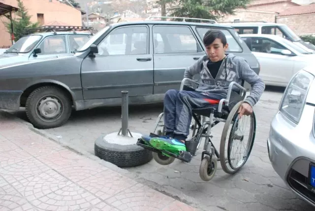 Engelsiz Engelliden Akrobatik Hareketler Engelsiz Engelliden Akrobatik Hareketler
