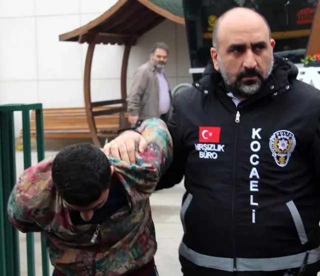 Uc Ilde Girmedik Ev Birakmamislar Maskeli Besler Cetesine Polis Operasyonu Haberler Uc Ilde Girmedik Ev Birakmamislar Maskeli Besler Cetesine Polis Operasyonu Haberler