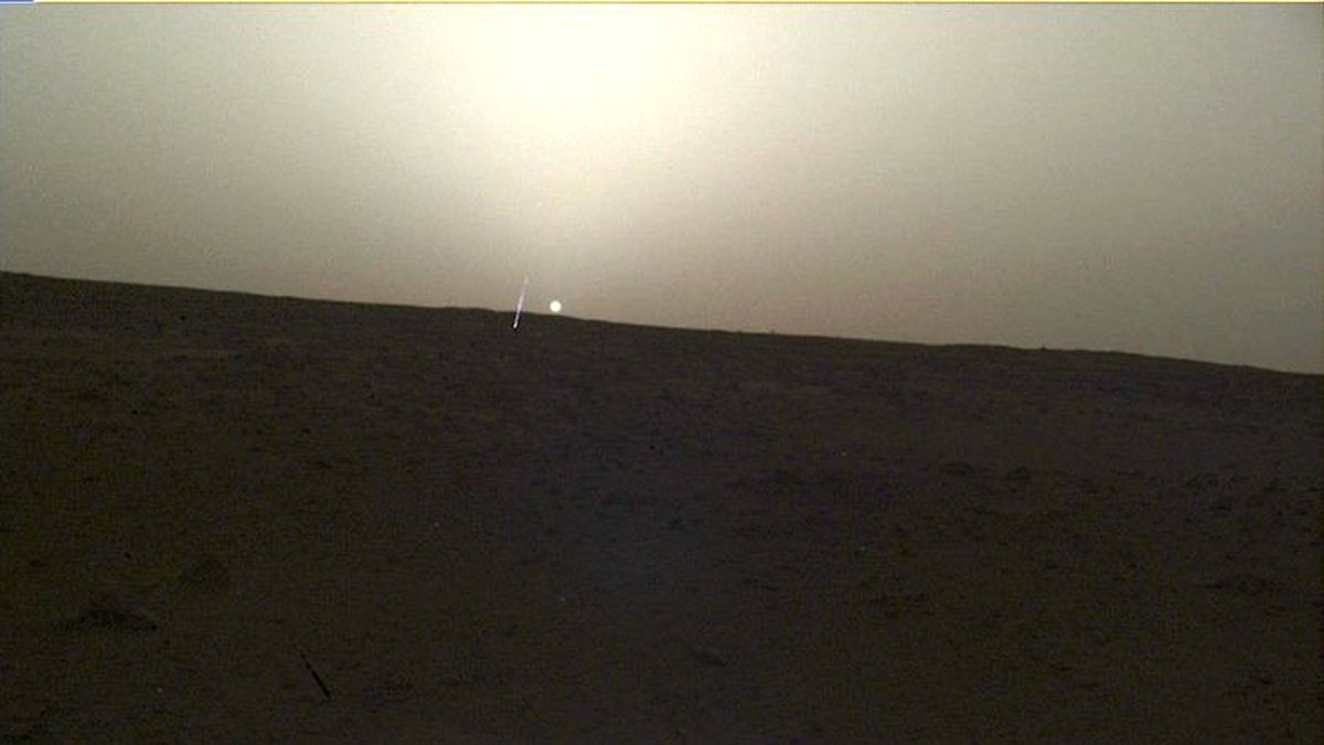 Nasa'nın Insight Uzay Aracı, Mars'ta Gün Batımını Fotoğrafladı