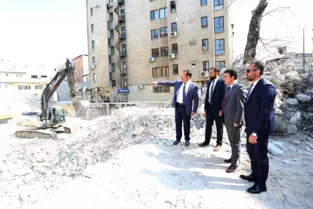 Paü Hastaneleri'nin Eski Binasının Yıkımında Sona Gelindi