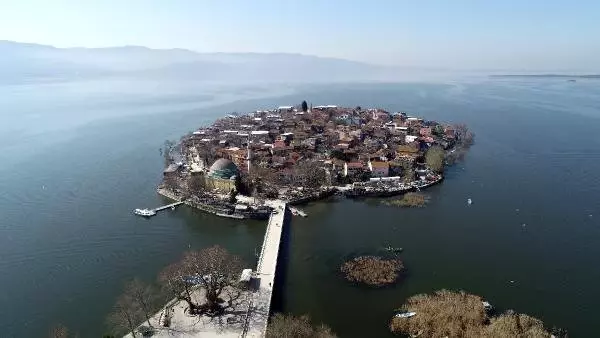 Turizmin Yeni Merkezinde Kilometrelerce Araç Kuyruğu